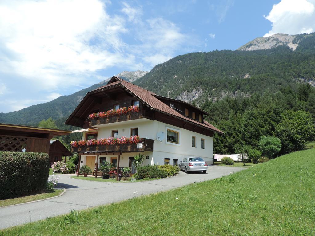 Haus Assinger Apartment Hermagor-Pressegger See Exterior photo